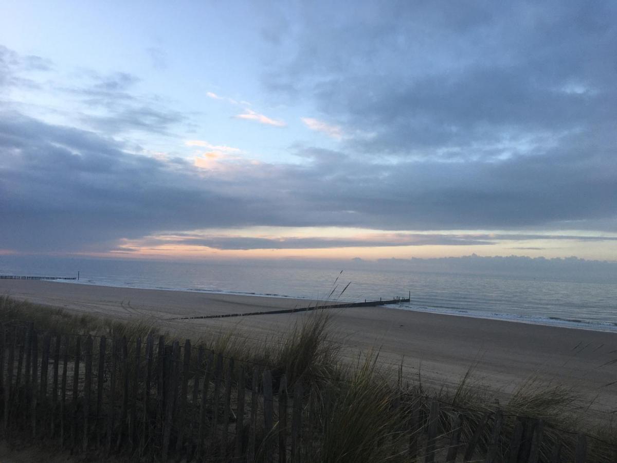 Zeewaarts In Cadzand-Bad Bagian luar foto